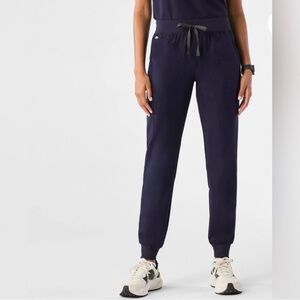 FIGS Zamora Navy Jogger Scrub Pants. EUC. Style W18SW2005. PO 3641